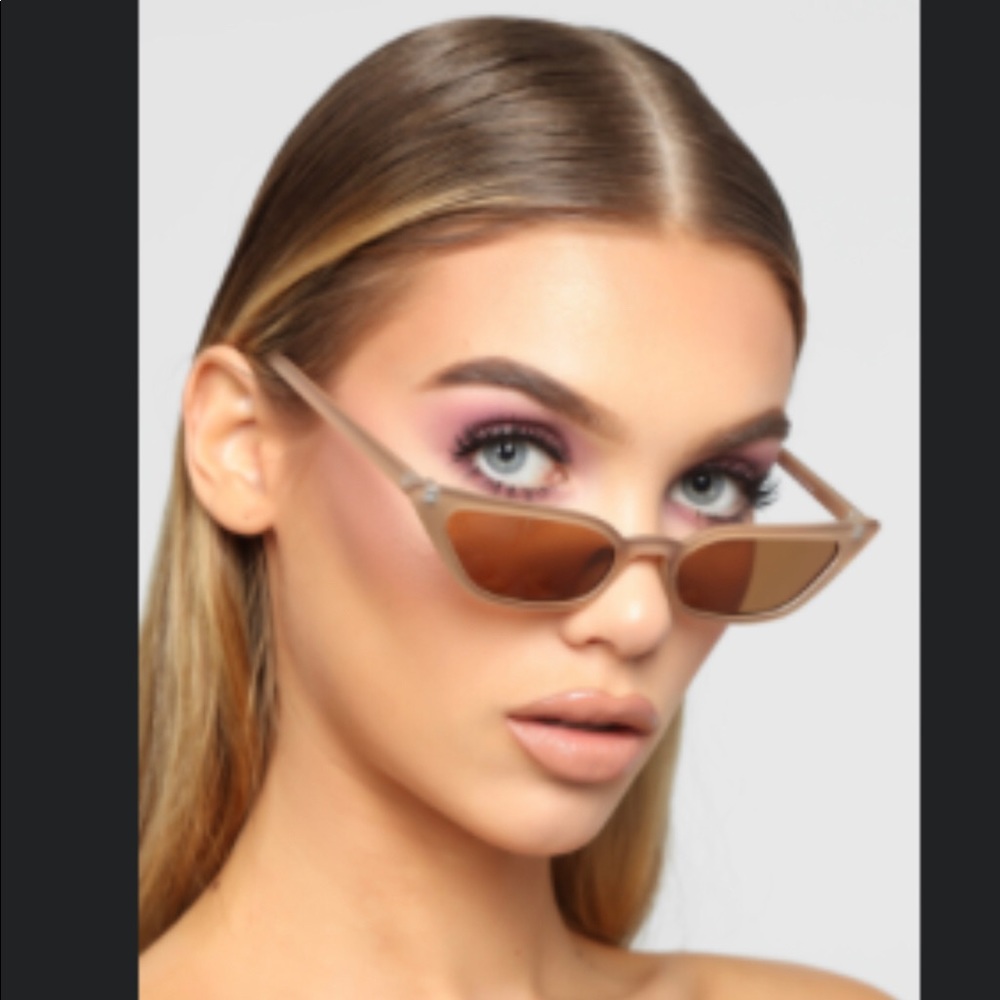 Brown sunglasses